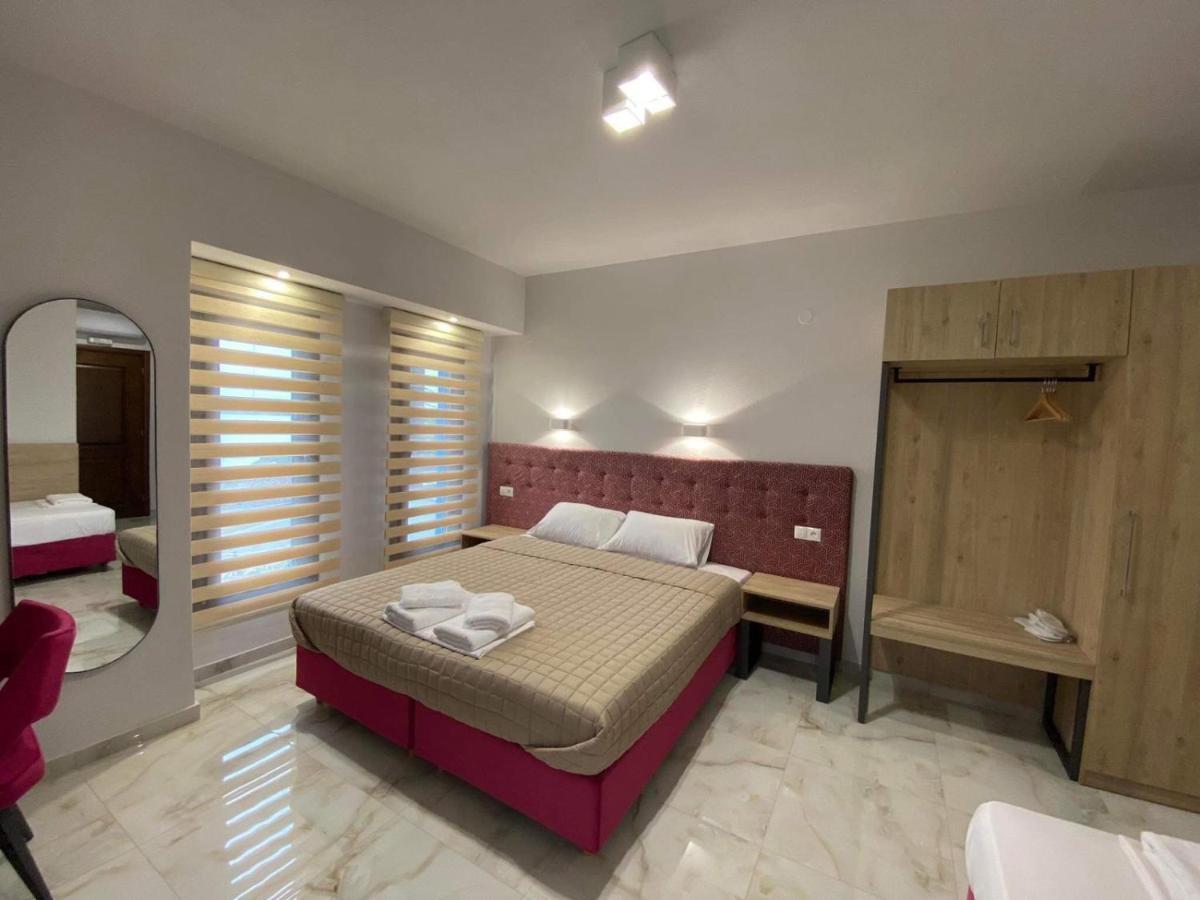 אואוראנואופולי Panorama Room Apartmens מראה חיצוני תמונה