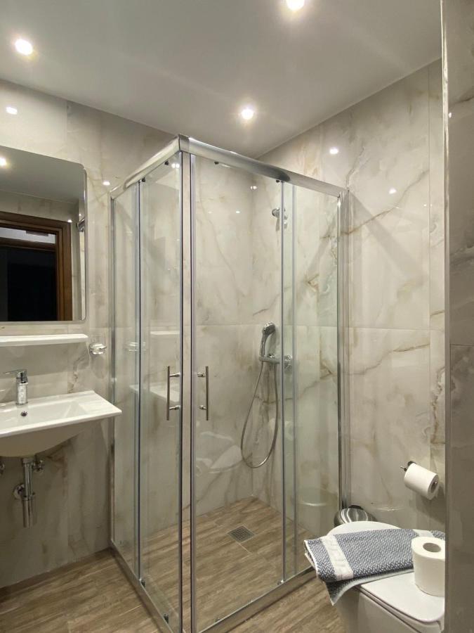 אואוראנואופולי Panorama Room Apartmens מראה חיצוני תמונה