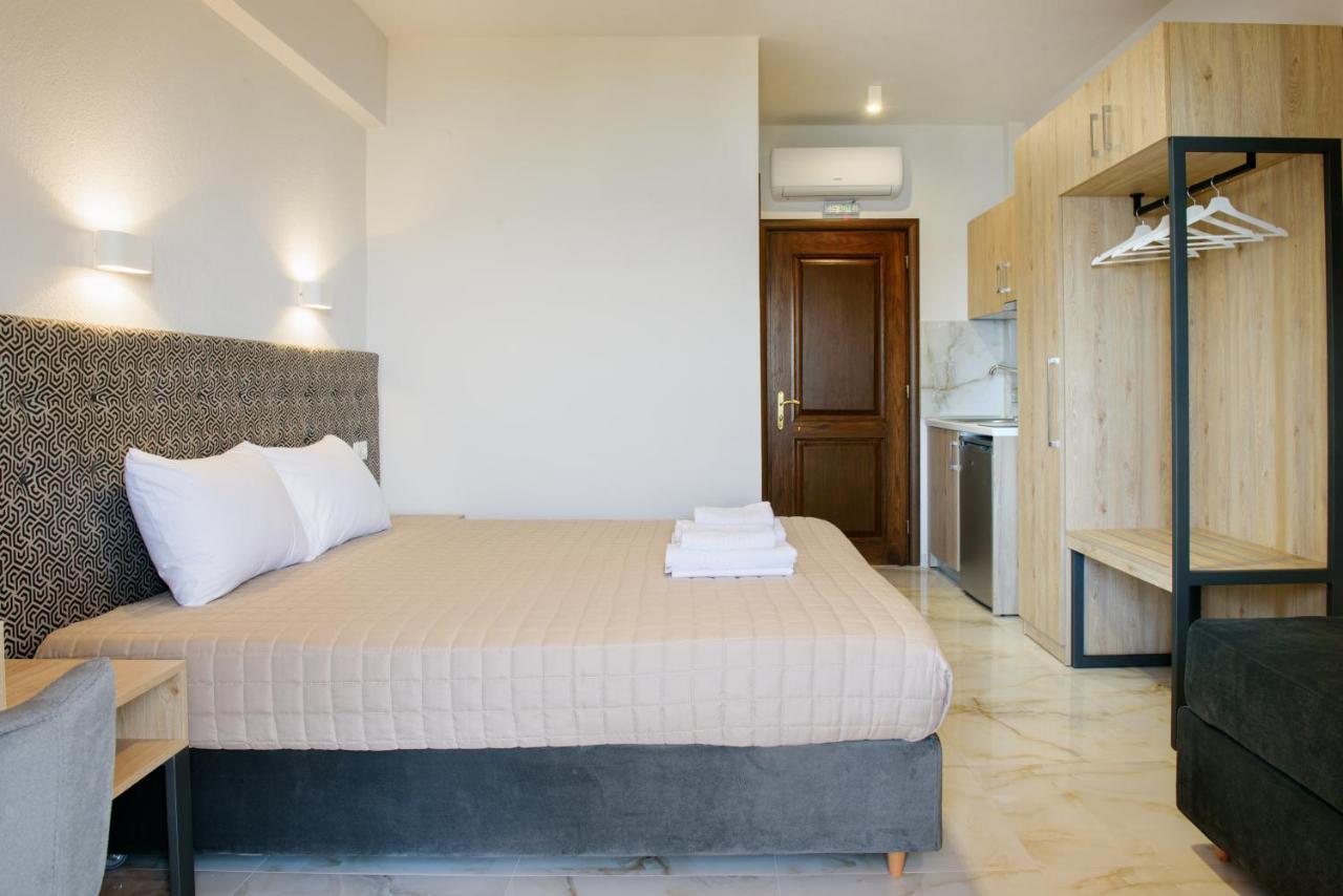 אואוראנואופולי Panorama Room Apartmens מראה חיצוני תמונה