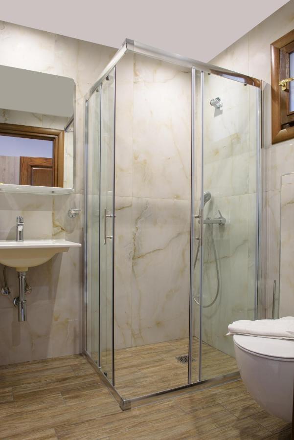אואוראנואופולי Panorama Room Apartmens מראה חיצוני תמונה